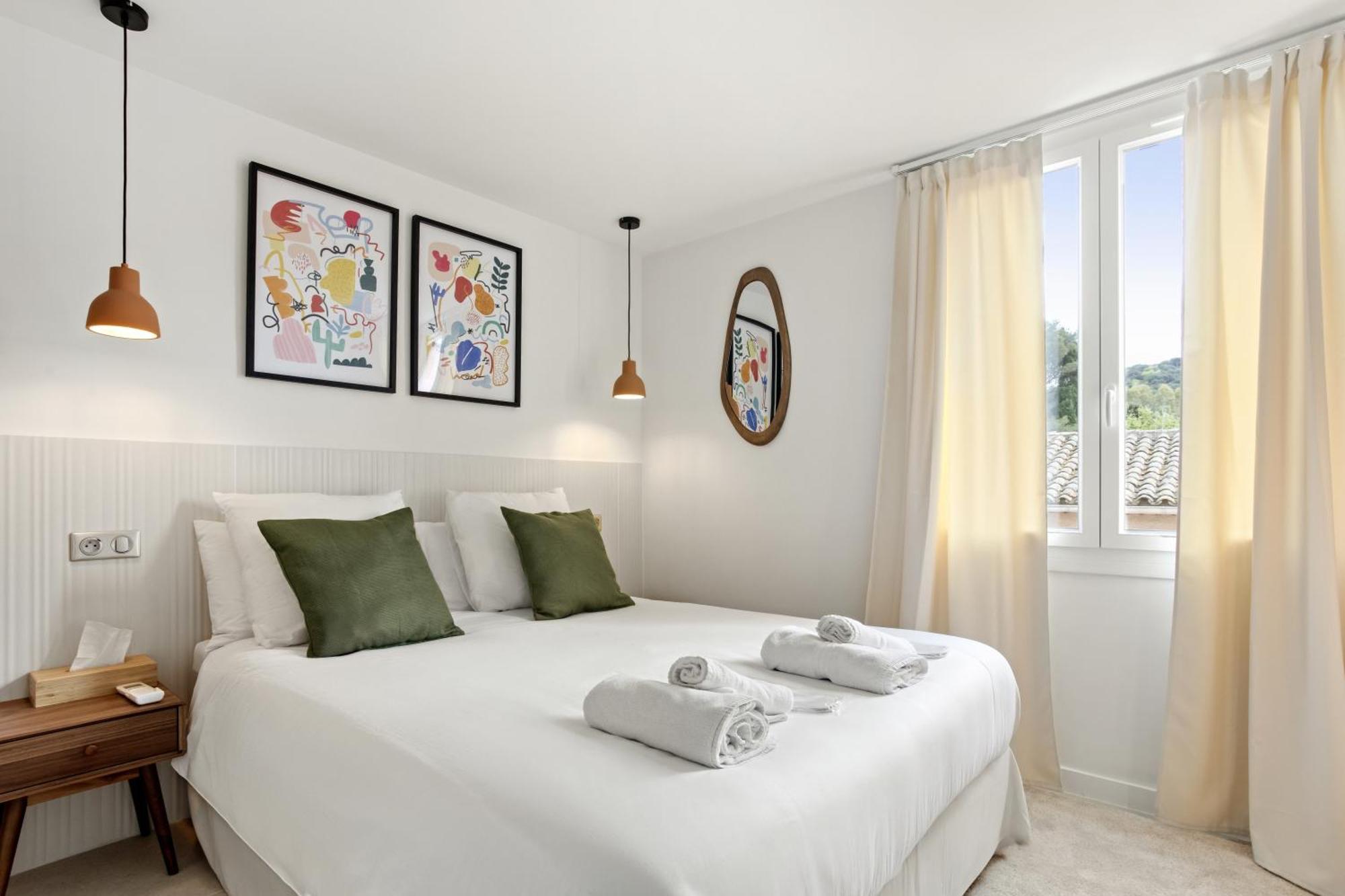 Magnifique 3 Pieces - Proximite Place Des Lices Avec Parking Сен Тропе Екстериор снимка
